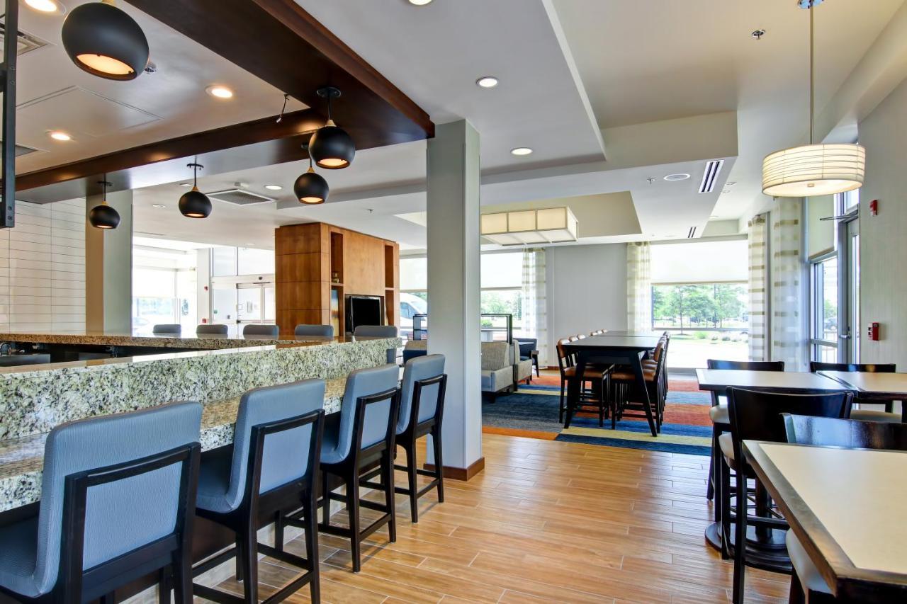 Hyatt House Naperville/warrenville Hotel