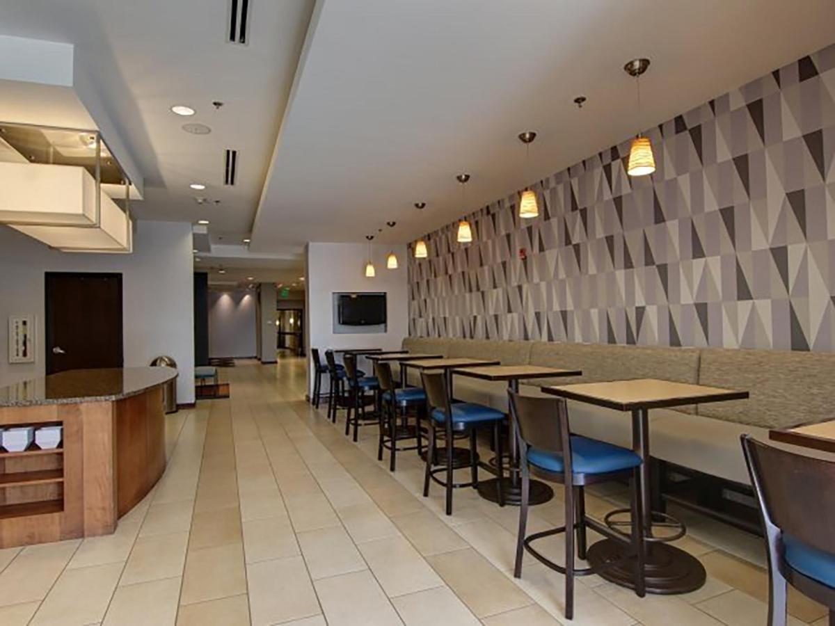 Hyatt House Naperville/warrenville