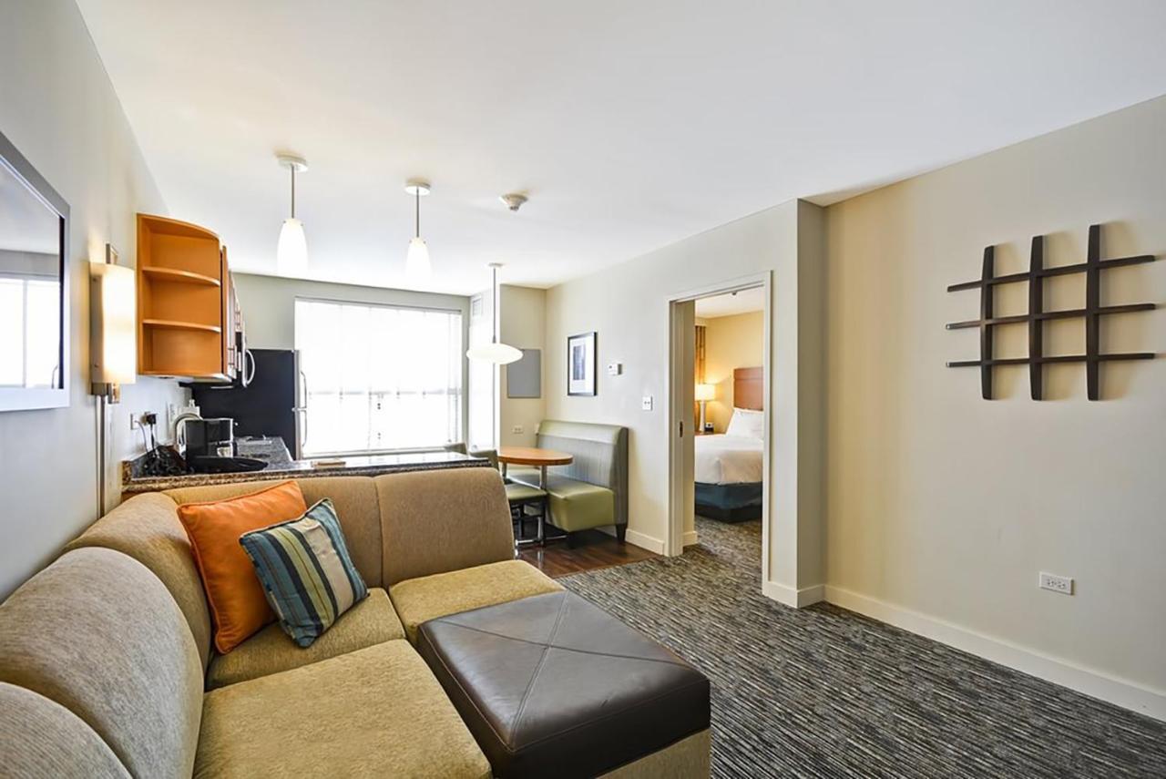 Hyatt House Naperville/warrenville